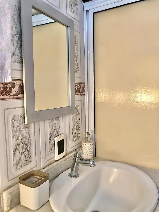 Apartamento Acogedor Apartamento En Bruselas Cartagena 0*,  Colombia